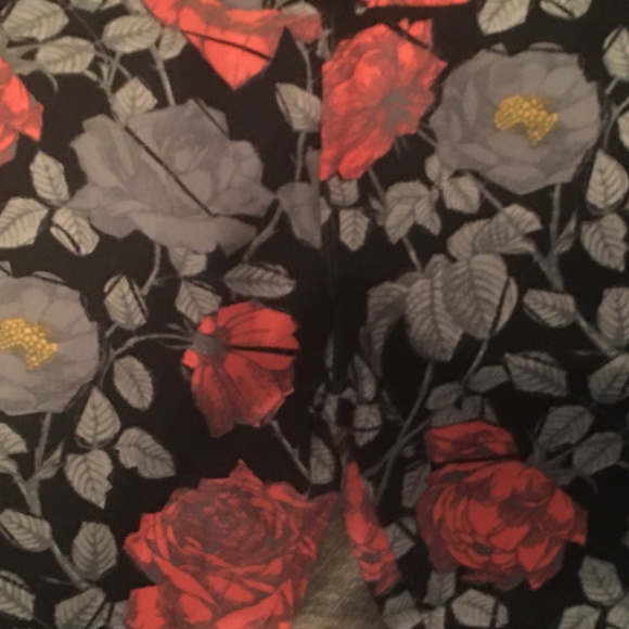 LuLaRoe Flowery Leggings - One Size (OS) - Picture 3 of 4